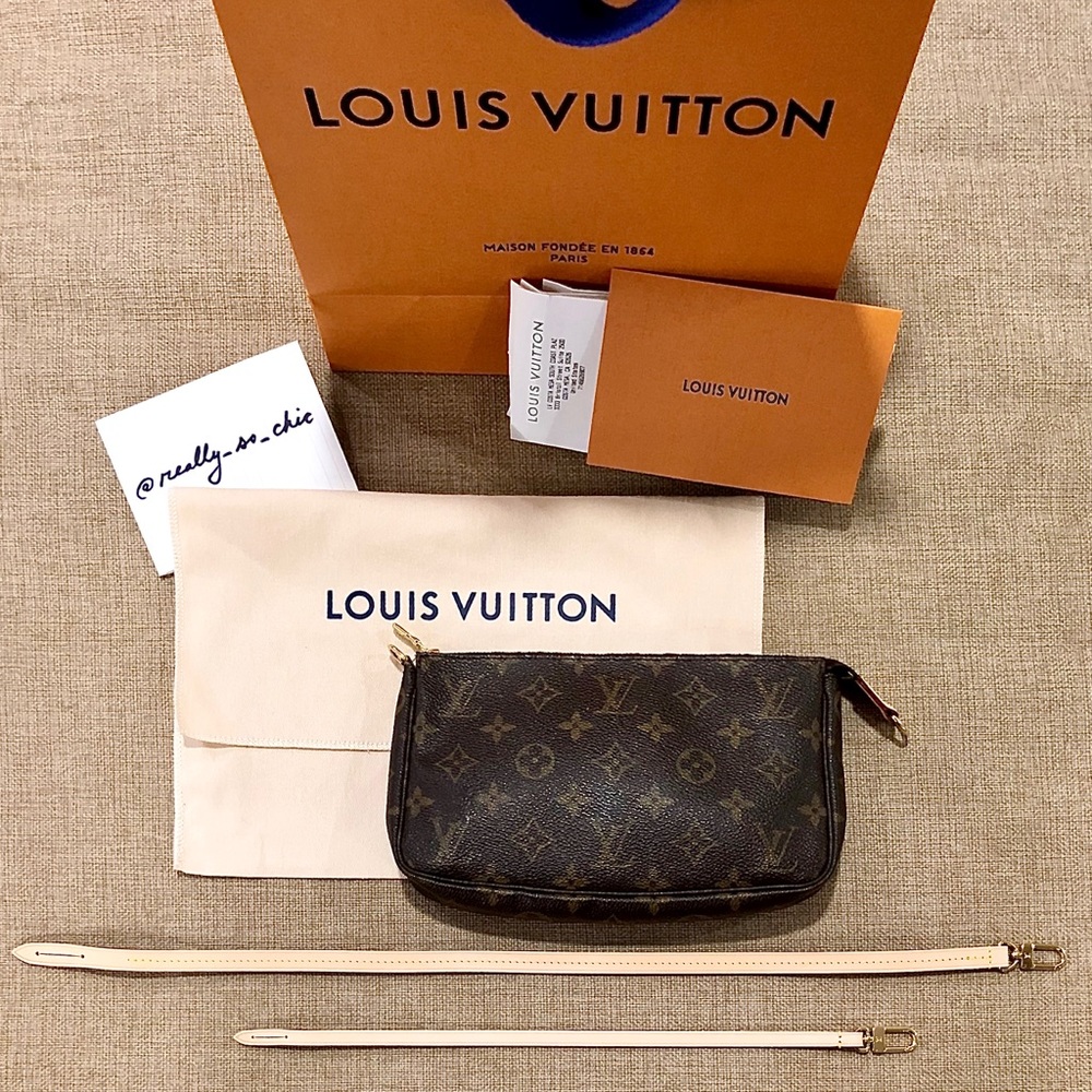 Louis Vuitton Pochette Accessories Bundle